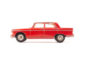 Limousine | Peugeot | 404 | Rot | Motor stottert | 1960 | Dinky Toys | Martin Sigrist