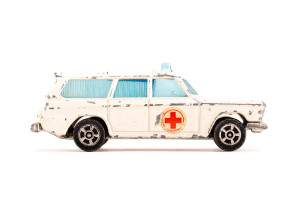 Krankenwagen | Studebaker | Wagonaire | Weiss | Aschenbecher fehlt | 1960 | Corgi | Patrick Gutenberg
