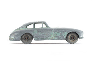 Sportwagen | Aston Martin | Grau | Aschenbecher fehlt | 1960 | Lesney | Patrick Gutenberg