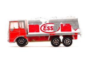 Lastwagen | Unbekannt | Esso Truck | Rot | kleine Lackschäden | 1960 | Majorette | Patrick Gutenberg