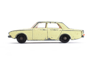 Limousine | Ford | Corsair | Gelb | kleine Lackschäden | 1960 | Matchbox | Patrick Gutenberg