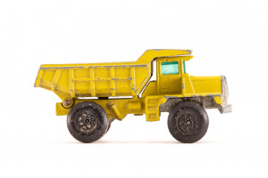 Lastwagen | Unbekannt | Dump Truck | Gelb | Motor stottert | 1960 | Matchbox | Patrick Gutenberg