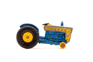 Traktor | Ford | unbekannt | Blau | Auf den Felgen | 1960 | Matchbox | Patrick Gutenberg