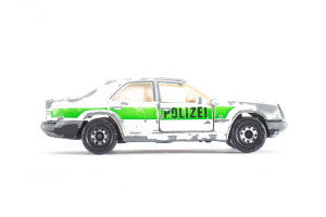 Polizeiauto | Mercedes Benz | 300 SEL | Weiss | Rückspiegel fehlt | 1990 | Matchbox | Patrick Gutenberg